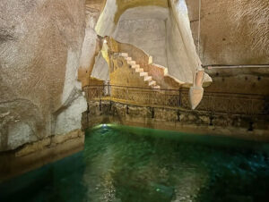 義大利拿坡里 = 那不勒斯 Naples (Napoli)必玩 -Napoli Sotterranea Percorso Ufficiale e Autorizzato 拿坡里地下城 = 那不勒斯地下城