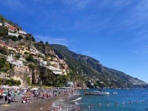 義大利波西塔諾 Positano 必玩 - Positano Spiaggia = Spiaggia Grande 大沙灘