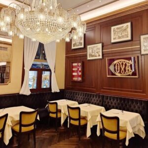 義大利Milan 米蘭 (義語 Milano) 必吃 - Pasticceria Cova (原名 Caffè del Giardino、LV旗下百年咖啡廳、多間分店)