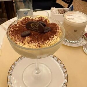 義大利Milan 米蘭 (義語 Milano) 必吃 - Pasticceria Cova (原名 Caffè del Giardino、LV旗下百年咖啡廳、多間分店)