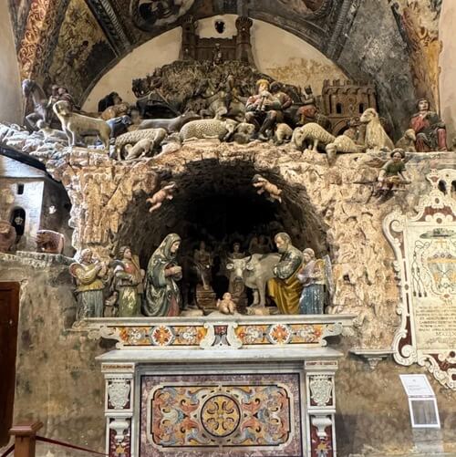 義大利馬泰拉 Matera必玩 - Basilica Pontificia Cattedrale di Maria Santissima della Bruna e Sant'Eustachio = Duomo di Matera 馬泰拉主教座堂