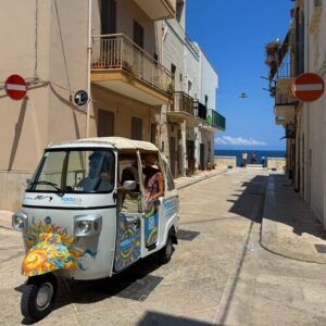 義大利波利尼亞諾·阿·馬雷 Polignano a Mare (巴里方言 Peghegnéne a Mare)必玩