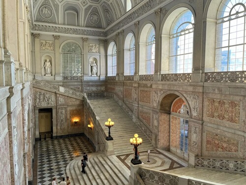 義大利拿坡里 = 那不勒斯 Naples (Napoli)必玩 -Palazzo Reale di Napoli 拿坡里王宮 = 那不勒斯王宮