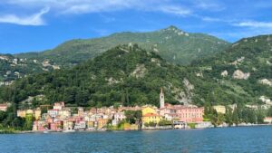 義大利科莫湖必玩 Lago di Como - Varenna 瓦倫納 = 瓦倫娜