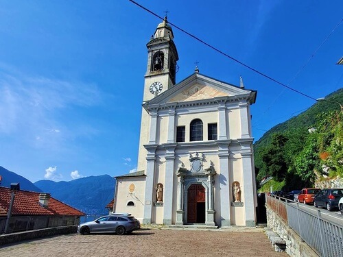 義大利科莫湖必玩 Lago di Como - Nesso 內索 - Chiesa Arcipretale Santi Pietro e Paolo 聖彼得和聖保羅教區教堂 = 聖伯多祿聖保祿總堂 = Chiesa dei Santi Pietro e Paolo = Chiesa parrocchiale del Santi Pietro e Paolo