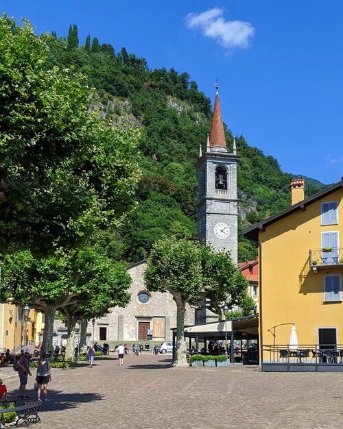 義大利科莫湖必玩 Lago di Como - Varenna 瓦倫納 = 瓦倫娜 - Chiesa di San Giorgio 聖喬治教堂