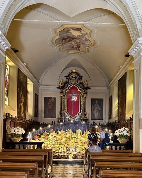 義大利科莫湖必玩 Lago di Como - Menaggio 梅納焦 = 梅納喬 - Chiesa di Santo Stefano 聖斯蒂法諾教堂 = 聖斯特凡諾教堂 = Parrocchia Santo Stefano - Chiesa di Santa Marta 聖瑪爾塔教堂