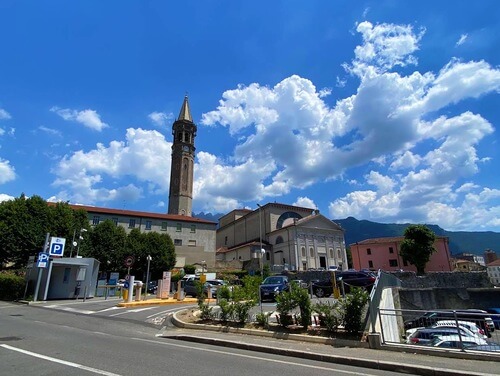 義大利科莫湖必玩 Lago di Como - Lecco 萊科 - Basilica di San Nicolò 聖尼科洛聖殿 = 聖尼各大教堂 - Campanile di San Nicolò 聖尼科洛鐘樓