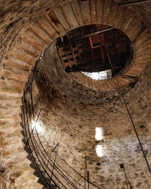 義大利科莫湖必玩 Lago di Como - Lecco 萊科 - Basilica di San Nicolò 聖尼科洛聖殿 = 聖尼各大教堂 - Campanile di San Nicolò 聖尼科洛鐘樓