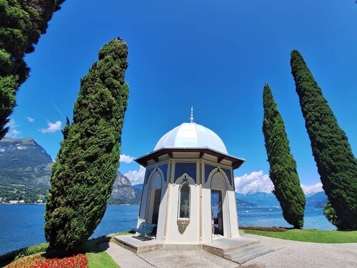 義大利科莫湖必玩 Lago di Como - Bellagio 貝拉焦 = 貝拉吉歐 - Villa Melzi 梅爾齊別墅 = Villa Melzi d'Eril 梅爾齊德埃里爾別墅 - Cappella Gentilizia Melzi d'Eril 梅爾齊德里爾家族禮拜堂 = Cappella di Villa Melzi - Chiosco Moresco 摩爾涼亭 = Moorish Pavilion = Tempietto Moresco