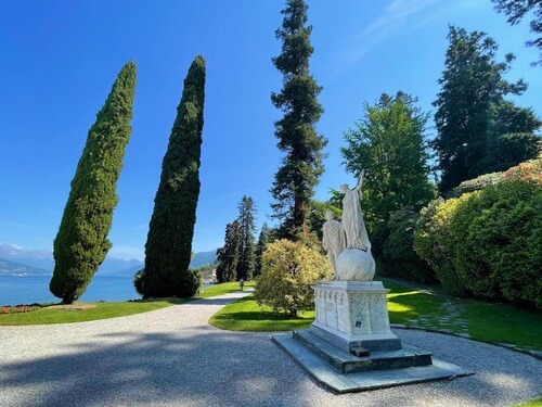 義大利科莫湖必玩 Lago di Como - Bellagio 貝拉焦 = 貝拉吉歐 - Villa Melzi 梅爾齊別墅 = Villa Melzi d'Eril 梅爾齊德埃里爾別墅 - Cappella Gentilizia Melzi d'Eril 梅爾齊德里爾家族禮拜堂 = Cappella di Villa Melzi - Chiosco Moresco 摩爾涼亭 = Moorish Pavilion = Tempietto Moresco