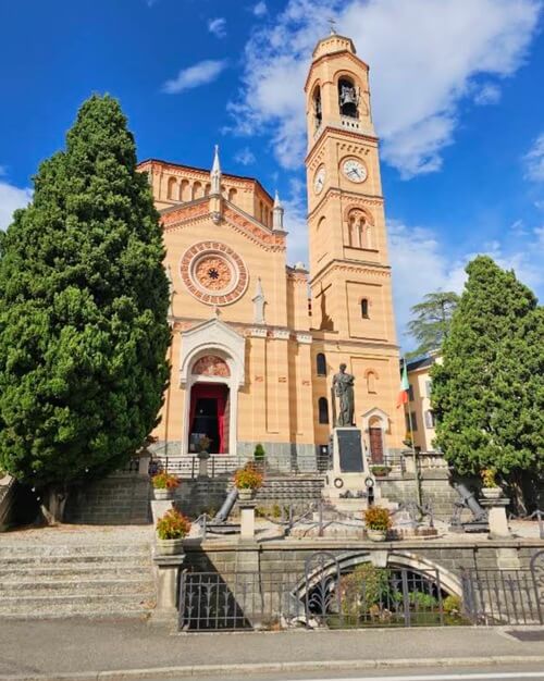義大利科莫湖必玩 Lago di Como - Tremezzina 特雷梅齊納 - Chiesa di San Lorenzo Martire 聖洛倫佐教堂 = 聖老楞佐教區教堂 = Chiesa di San Lorenzo - Tremezzo