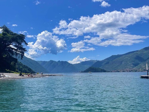 義大利科莫湖必玩 Lago di Como - Bellagio 貝拉焦 = 貝拉吉歐 - Spiaggia Pubblica di Bellagio 貝拉焦公共鵝卵石灘 = Spiaggia di San Giovanni