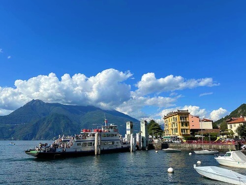 義大利科莫湖必玩 Lago di Como - Varenna 瓦倫納 = 瓦倫娜 - Lungolago di Varenna 瓦倫納湖畔步道 - Porto Varenna