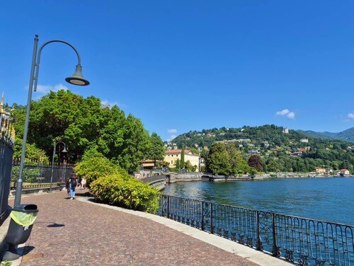 義大利科莫湖必玩 Lago di Como - Como 科莫 - Lungolago Mafalda di Savoia 瑪法爾達迪薩沃亞湖畔步道 - Lungolago di Como 科莫湖畔步道