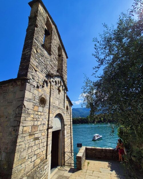 義大利科莫湖必玩 Lago di Como - Tremezzina 特雷梅齊納 - Chiesa dei Santi Giacomo e Filippo 聖雅各伯與聖腓力教堂 = Chiesa di San Giacomo - Ossuccio