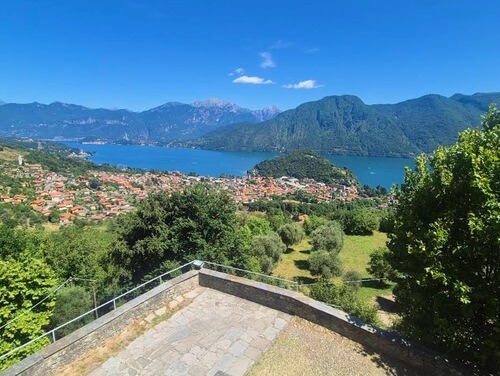 義大利科莫湖必玩 Lago di Como - Tremezzina 特雷梅齊納 - Sacro Monte di Ossuccio 奧蘇喬聖山 = Sacro Monte della Beata Vergine del Soccorso = Santuario della Madonna del Soccorso = Chiesa di Santa Maria Maddalena di Ossuccio - Ossuccio