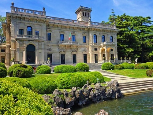 義大利科莫湖必玩 Lago di Como - Cernobbio 切爾諾比奧 - Villa Erba - Centro Internazionale Esposizione e Congressi 埃爾巴別墅 = 艾爾巴別墅
