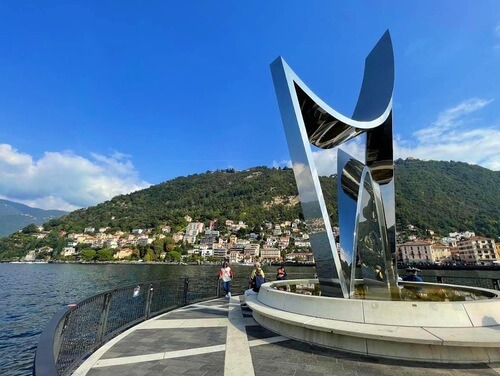 義大利科莫湖必玩 Lago di Como - Como 科莫 - Lungolago Mafalda di Savoia 瑪法爾達迪薩沃亞湖畔步道 - Lungolago di Como 科莫湖畔步道 - The Life Electric 生命之光