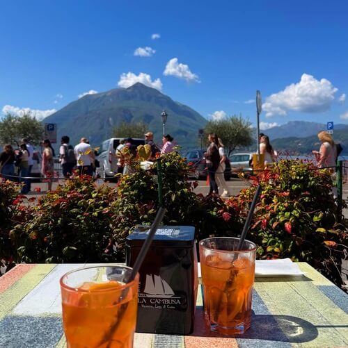 義大利科莫湖必玩 Lago di Como - Varenna 瓦倫納 = 瓦倫娜 - Bar La Cambusa