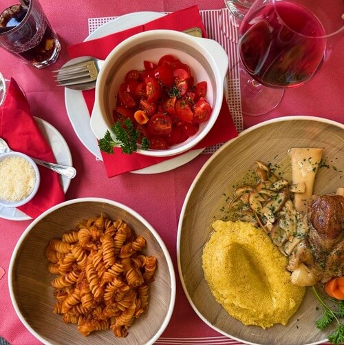 義大利科莫湖必玩 Lago di Como - Menaggio 梅納焦 = 梅納喬 - Osteria Il Pozzo